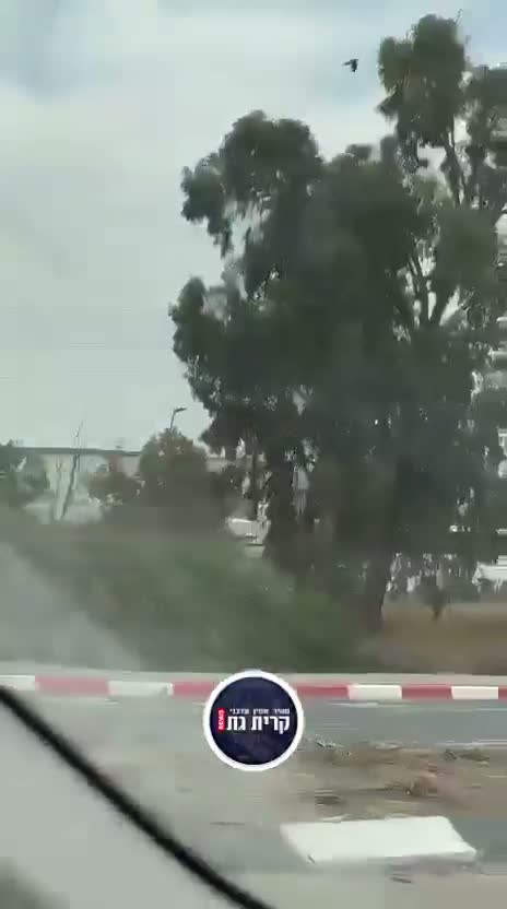 Initial: Explosion at Intel factory in Kiryat Gat, reports of 3 injured on site